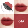 Rossetto opaco velluto 04 rosso scuro con effetti a strati sottili e spessi - 04# Rosso Scuro