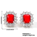 Orecchini a perno rettangolari con zircone rosso e alone scintillante di cristalli - Argento e Rosso