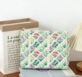 Trousse à maquillage matelassée blanc crème avec motifs floraux colorés et fermeture - Trousse de Maquillage Moyenne - Fleur Violette