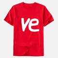 T-shirt rouge en coton à manches courtes avec lettrage blanc LOVE VE et col rond - S / Hauts / Imprimé VE rouge