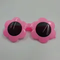 Lunettes de soleil enfant mignonnes en forme de fleur rose avec verres ronds sombres - Monture Rose Clair Verres Gris