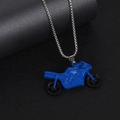 Collier hip hop pour enfants en acier inoxydable avec pendentif moto bleu vif - Chaîne en acier de 70cm / Bleu