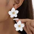 Exaggerated matte white flower stud earrings with golden textured centers - White Large Flower