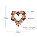 Broche de Noël en forme de cœur dorée avec strass rouges et verts, taille 4,5x4,0cm - Style Coeur Doré avec Strass (YNCP4741)