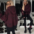 Felpa con cappuccio oversize con stampa leopardata rosso scuro e polsini a costine - Taglia S / Top E Pantaloni / Stampa leopardata