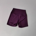 Pantaloncini da yoga viola scuro a vita alta da donna con controllo dell'addome - Viola uva