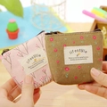 Monedero mini de lona con diseño floral y cremallera para guardar monedas y objetos - Café