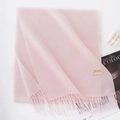 Sciarpa rosa effetto cashmere per donna con frange e dettaglio etichetta in pelle - Con Etichetta / Rosa Chiaro