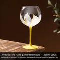 Calice da vino vintage con loto giallo dipinto a mano e stelo giallo, da 650 ml - Stile Loto Giallo