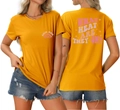 Vue avant et arrière du t-shirt en coton jaune avec imprimés graphiques vintage Swim Mom - S / Jaune Moutarde