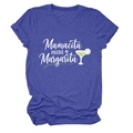 Détail de l'imprimé Mamacita Margarita sur le t-shirt bleu chiné à manches courtes et col rond - S / Bleu Rétro (Texte Blanc)