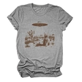 Detailopname van melange grijs katoenen T-shirt met unieke kat- en UFO-woestijnprint - S / Donkergrijs (Grafisch)