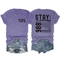 Platliggende set van paars T-shirt met opdruk en gescheurde denim short voor dames - Paars (Zwarte Print)