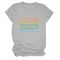 Dettaglio della t-shirt grigia con stampa colorata dello slogan e maniche arrotolate - S / Grigio Chiaro (Grafica)