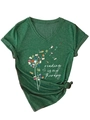 Détail d'un t-shirt col V vert forêt avec imprimé pissenlit en livres et lettrage - S / Style d'impression régulier (3812) / Vert Vintage