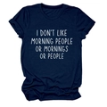 Dettaglio della stampa bianca su t-shirt blu scuro in cotone a girocollo - S / Blu Navy (Font Bianco)