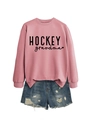 Détail de l'imprimé noir HOCKEY grandma et du motif de cœur sur le sweat-shirt rose - S / Sweat-shirt Or Rose (Police Noire)