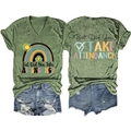 Completo donna t-shirt verde scollo a V con stampa arcobaleno e shorts di jeans - Verde Oliva(Grafica Nera)