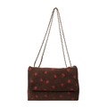 Sac bandoulière en velours côtelé marron avec fraises et doubles chaînes en métal - Marron