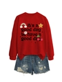Completo con felpa rossa a maniche lunghe con slogan e pantaloncini in denim usurati - S / Felpa Rossa (Grafica Nera)