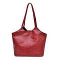 Rote geflochtene Tragetasche mit Schulterriemen und Textur im minimalistischen Stil - Rot