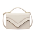 Elegante borsa a tracolla beige con patta a V e manico superiore su sfondo bianco - 21*6*14 / Bianco Sporco