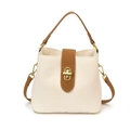 Bolso cubo minimalista en crema y marrón con cierre dorado y correa ajustable - Blanco Roto