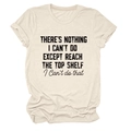 Detail eines Baumwoll-T-Shirts mit Rundhalsausschnitt und lustigem Typografie-Druck - S / Sand (Schwarzer Text)