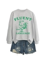 Mise à plat d'un sweat gris avec imprimé coq vert et short en jean bleu - Gris