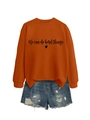 Ensemble sweat rouge rouille We Can Do Hard Things et short en jean effiloché - Orange Brûlé (Police Noire)
