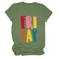 Detail van de creatieve Fri-Yay print met potlood en liniaal op een donkergroen t-shirt - S / Olijfgroen