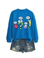 Flachbild von königsblauem Grafik-Sweatshirt mit Cartoon-Drucken und Destroyed-Denim-Shorts - S / Seeblau