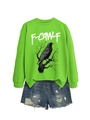 Dettaglio della felpa verde lime con grafica F-CAW-F e pantaloncini in denim strappati - S / Felpa Verde Neon (Grafica Bianca)