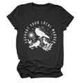 Dettaglio della stampa grafica con corvo e luna su t-shirt grigio scuro a girocollo - S / Nero Melange (Stampa Bianca)