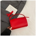 Chic red lychee leather pillow bag with adjustable strap for casual daily use - No Pendant / Red