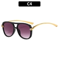 Retro pilot sunglasses with black frame, purple gradient lenses and gold temples - Black Frame Gradient Grey Lens (C4)