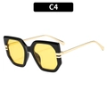 Lunettes de soleil oversize noires à verres jaunes avec branches fines en métal doré - Monture Noire Verres Jaunes