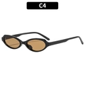 Gafas de sol ovaladas retro con montura negra gruesa y lentes marrones en ángulo frontal - Montura Negra Lentes de Té