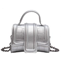Mini sac carré argenté à motif crocodile avec bandoulière chaîne et poignée chic - Argenté