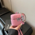 Mini bolso bandolera rosa en cuero granulado con dijes de corazón plateados y cremallera - Con colgante de corazón / Rosa