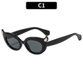 Occhiali da sole cat-eye neri alla moda con piccole corna di demone e strass argentati - Montatura Nera Lenti Grigie