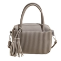 Sac à main gris chic pour femme avec rayures verticales, pompon et bandoulière - Gris