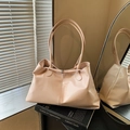 Sac cabas minimaliste en cuir ciré beige avec fines bandoulières et surpiqûres - Sans Pendentif / Rose