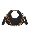 Bolso hobo de media luna negro con cadena dorada decorativa y correa fina ajustable - Negro