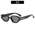 Klassische schwarze Polygon-Sonnenbrille mit dunkelgrauen Gläsern und silbernen T-Akzenten - Schwarzer Rahmen Graue Gläser