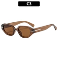 Retro-Oval-Sonnenbrille mit transparentem bernsteinbraunem Harzrahmen und Silbernieten - Tee Rahmen Tee Gläser