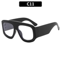 Quadratische Oversize-Sonnenbrille für Damen in Schwarz mit breiten Bügeln und UV-Schutz - Schwarzer Rahmen Klare Linse (C11)