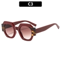 Occhiali da sole geometrici rosso scuro con finitura tartarugata modello C3 - Montatura Rosso Vino Lente Doppia Tè (C3)