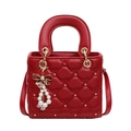 Red quilted handbag with star embroidery, gold metal handles and pearl bow charm - 18*11*16 / Burgundy