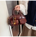 Borsa Boston retrò rosso scuro di grande capacità in ecopelle con tasche frontali - Rosso